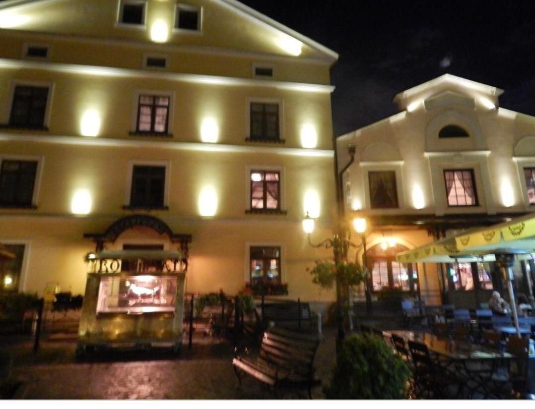 Апартаменти Центр Площа Митна Lviv Eksteriør billede